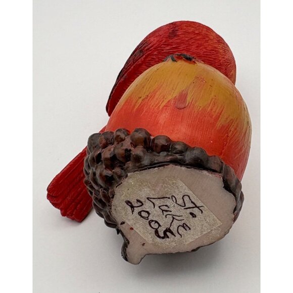 Cardinal Bird Perched on Acorn Winter Figurine Nature Rustic Christmas Decor - Picture 4 of 9